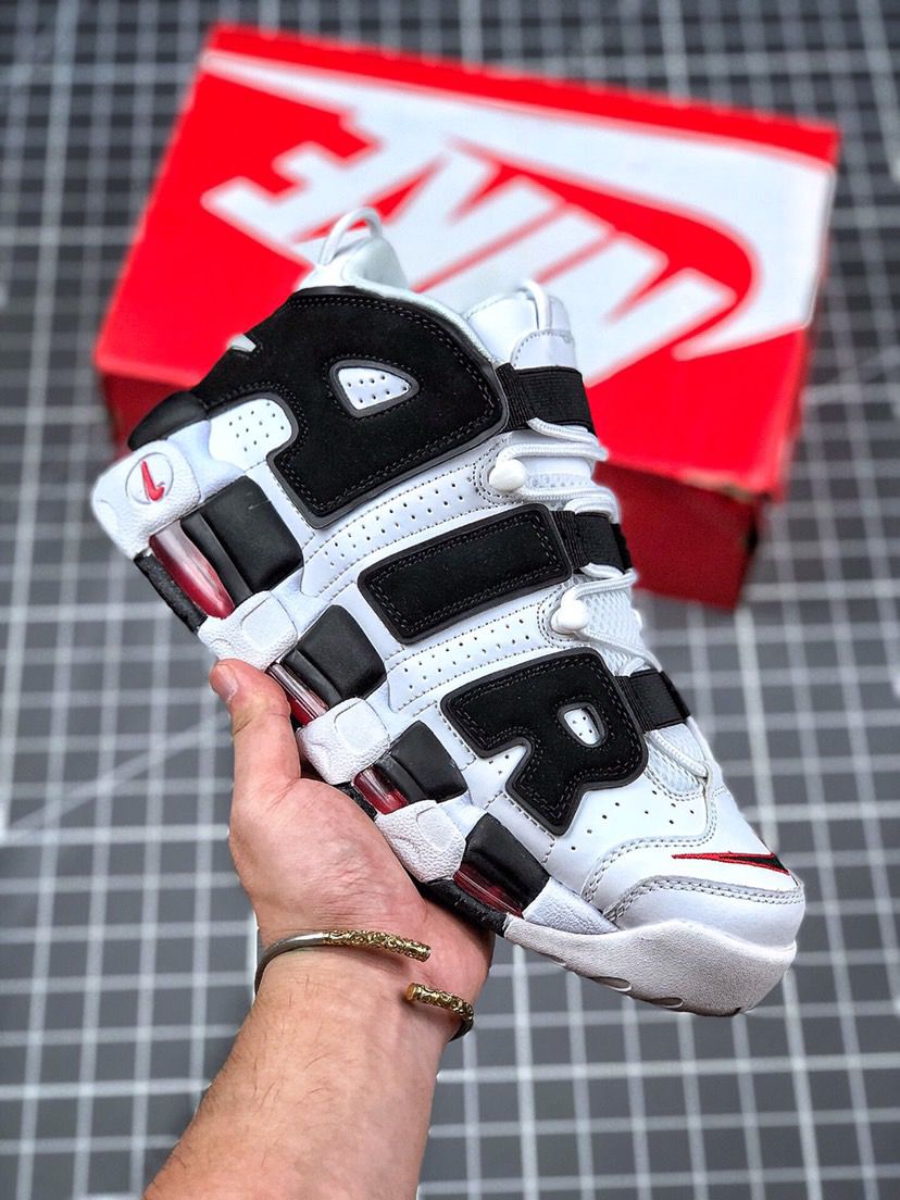 Chunky High‑Top Retro Air Sneaker – 90s Basketball Inspired